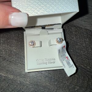 NWT Gold Round Stud Earrings